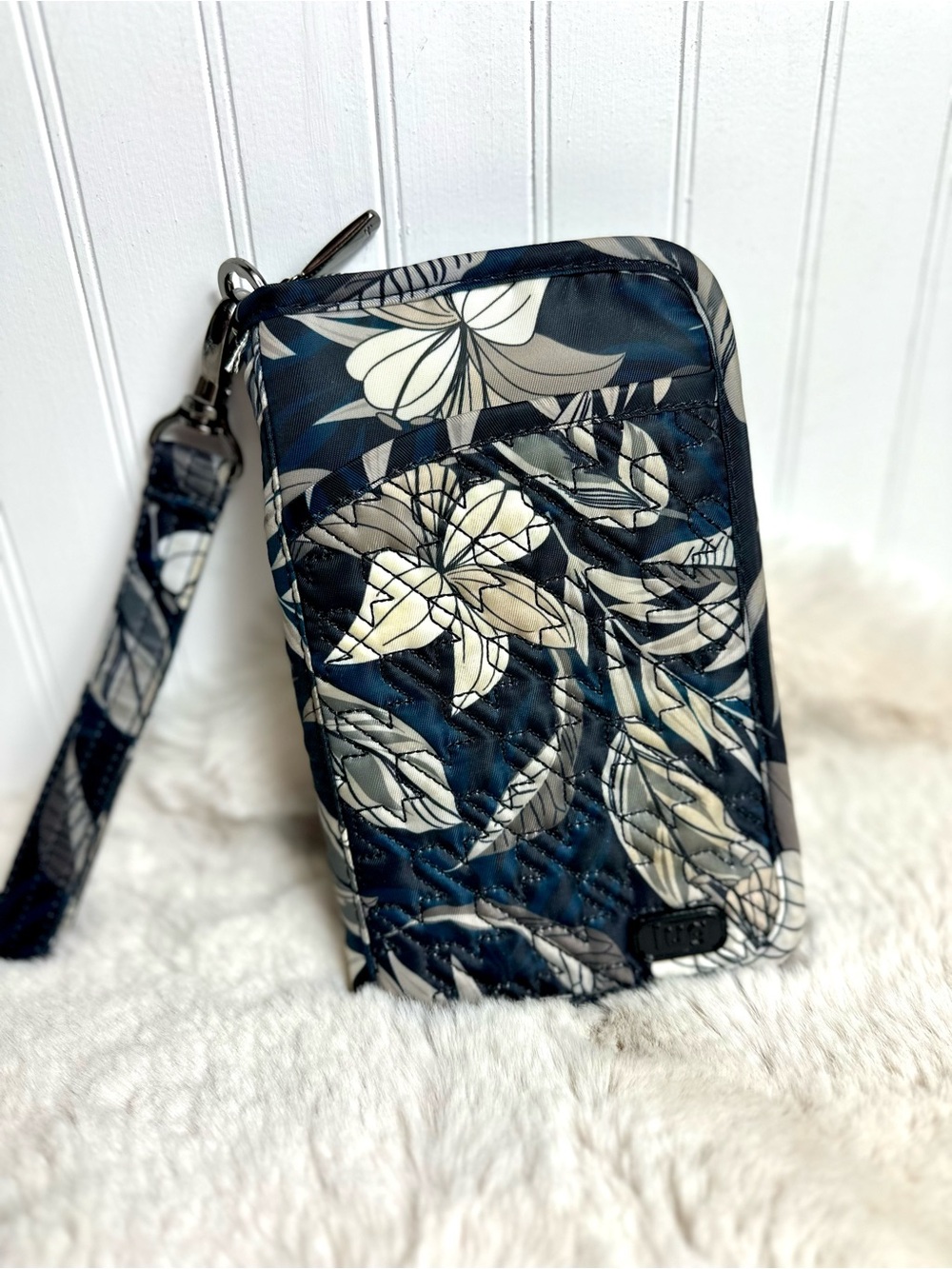 LUG Tandem Zip Wristlet